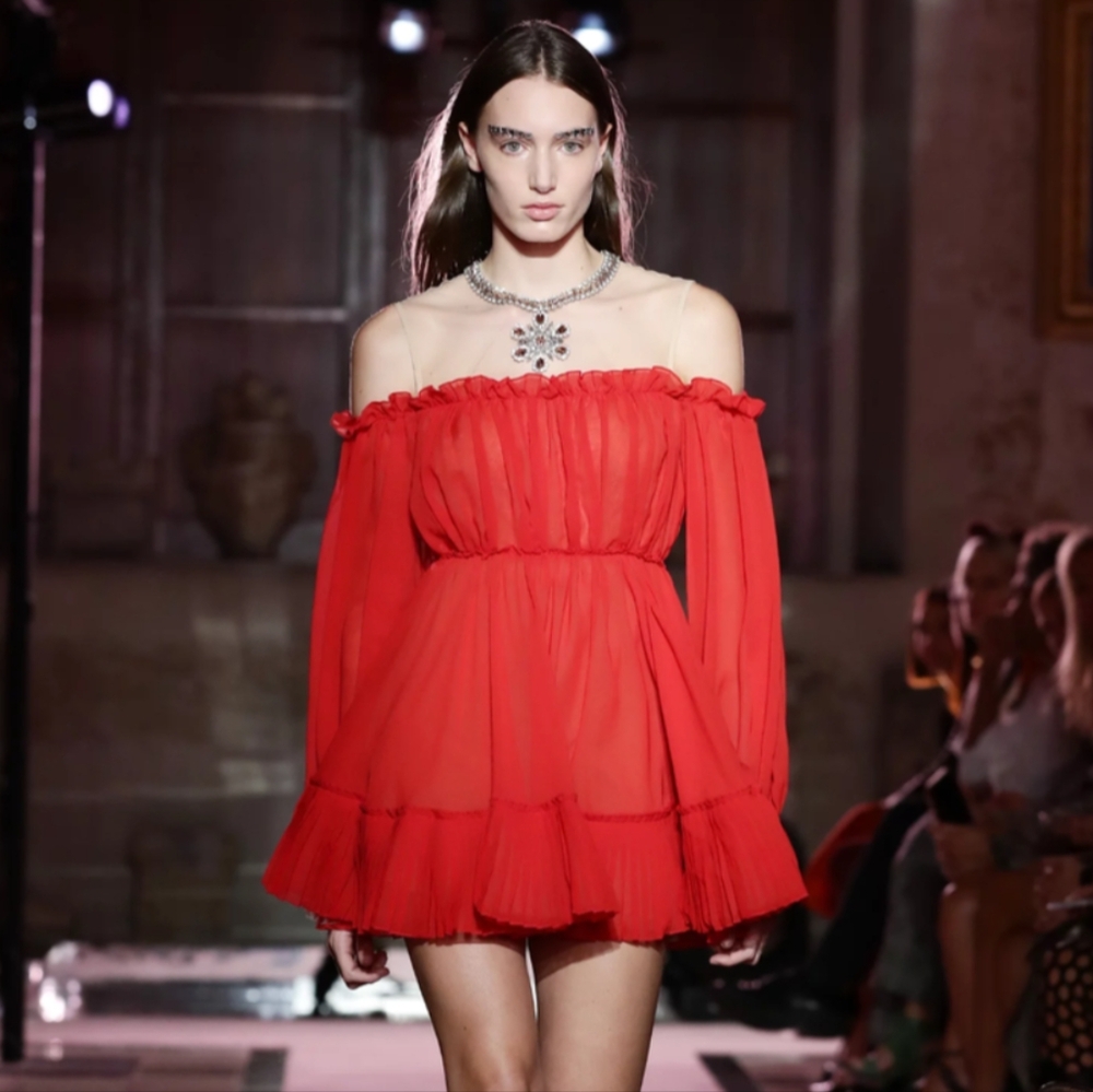 [NWT GIAMBATTISTA VALLI X H&M] Red Off-Shoulder Chiffon Pleated Dress Sz 2